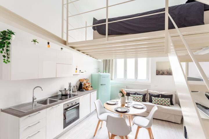 Briano'S House Apartment Милано Екстериор снимка